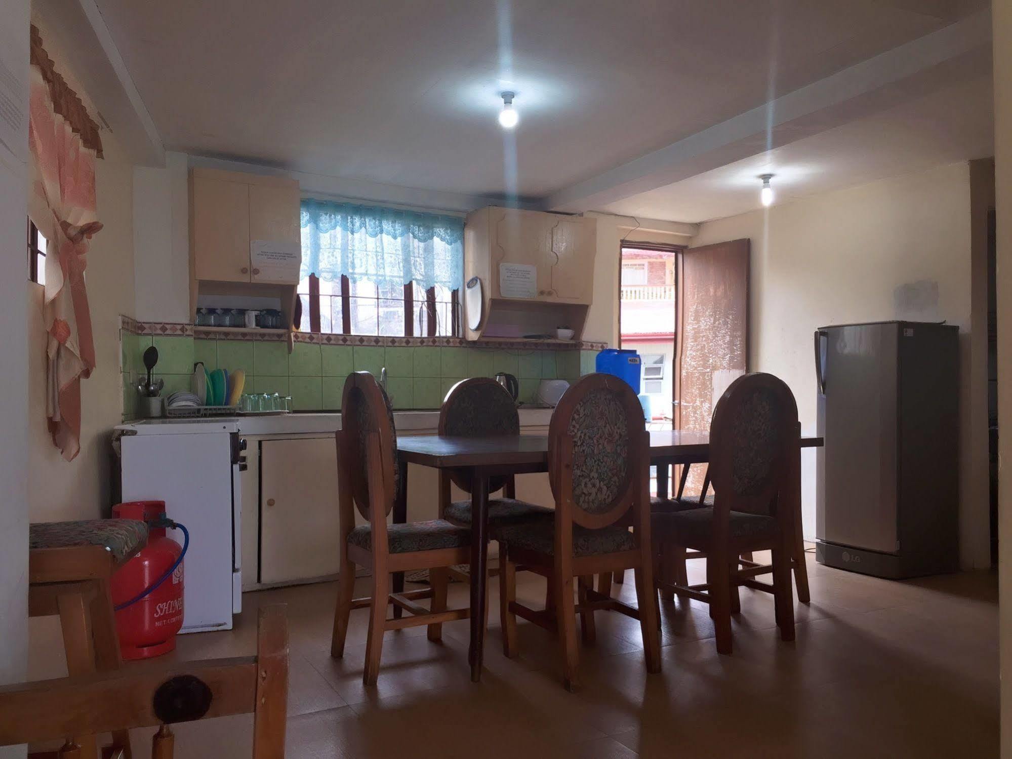 Le Monette Bed & Breakfast Baguio City Bagian luar foto